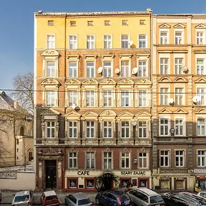 Rentplanet - Srodmiescie Apartament