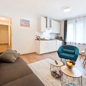 https://yourapart-mieszkanie-centrum-lagiewniki.gdanskhotel.org
